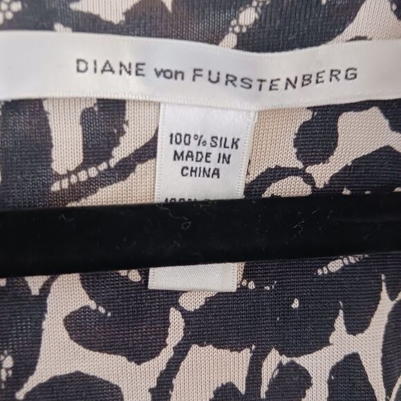 Diane Von Furstenberg 100% Silk Tunic long sleeve floral print Shift Dress sz 6 - Picture 6 of 7